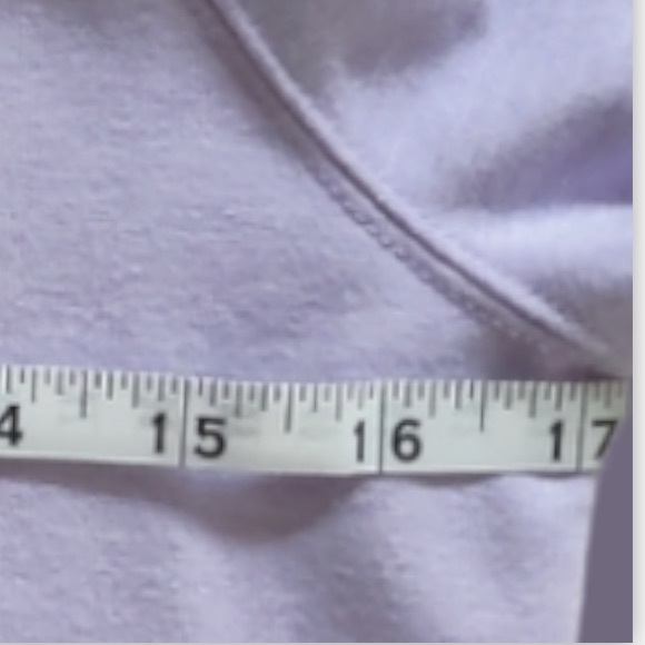 Lilly Pulitzer Skipper Popover UPF Lavender - Picture 5 of 6